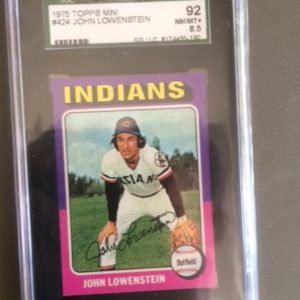 1975 Topps Mini Baseball Card 424 John Lowenstein
