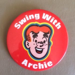 Archie comic Swing with Archie 1971 Pinback
