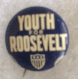 Youth for Roosevelt FDR pinback